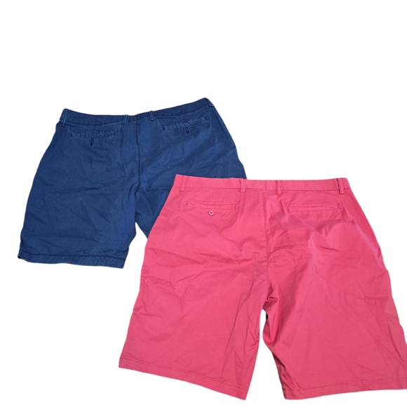 4 Mens size 40 Shorts (2 st John's bay and 2 old navy) Comfort stretch, Ultimate - Picture 5 of 6
